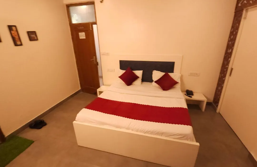 Hotel Chandigarh Elite-1